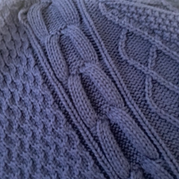 Vineyard Vines Cable Sweater - Picture 2 of 3